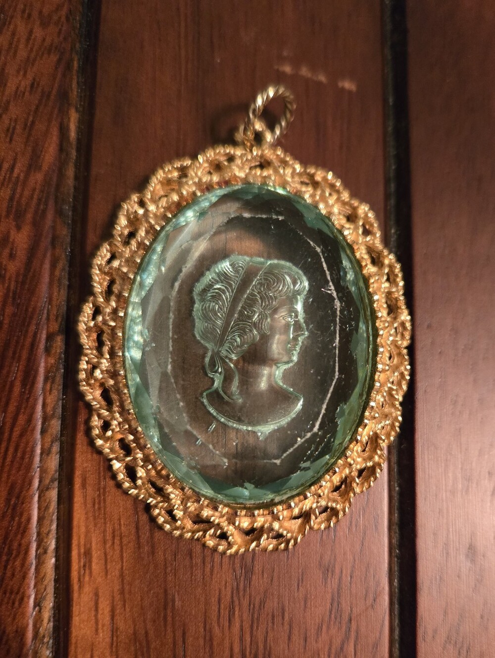 Vintage 70's Gold Tone Green Etched Glass Cameo Pendant